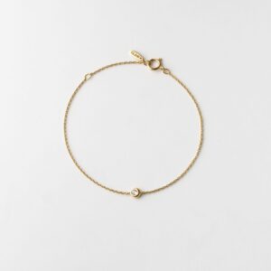 Gaia White Sapphire Solitaire Bracelet