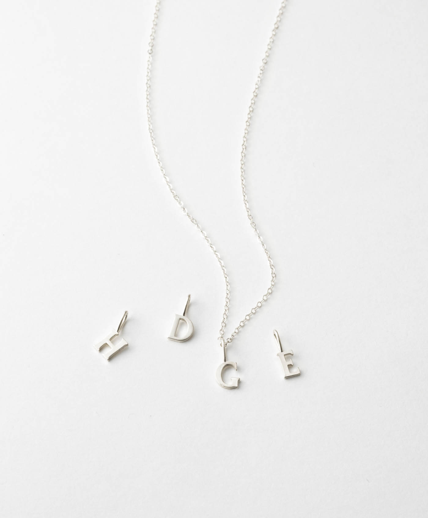 serif-gldn-letters-10113-2.jpg