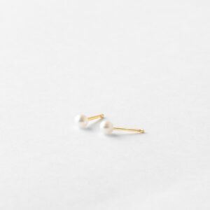 Pearl Studs
